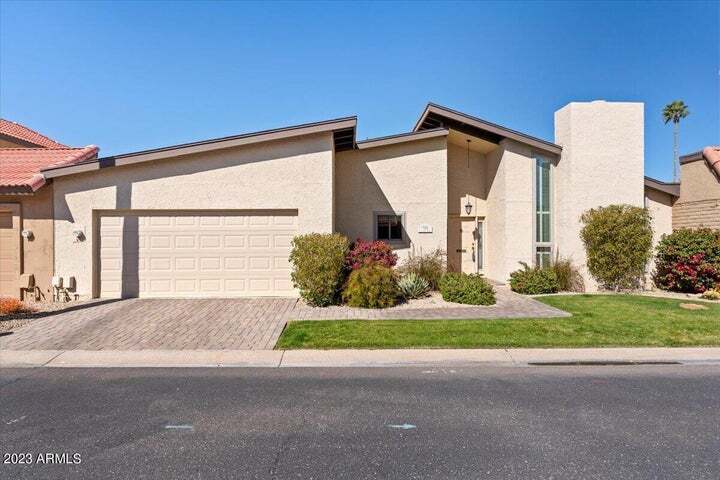 Primary Photo - 7936 E Vista Dr