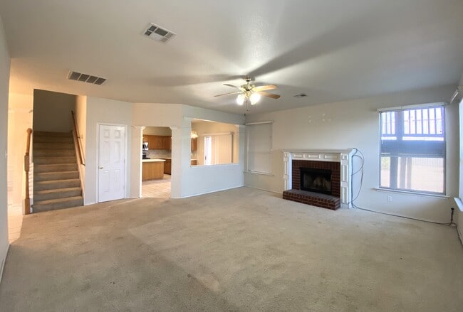Building Photo - 2313 Modoc Dr