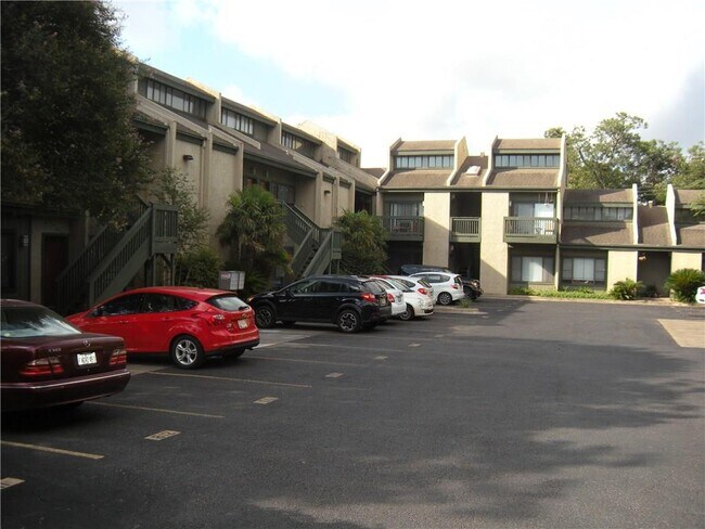 Foto del edificio - 601 Nelray Blvd