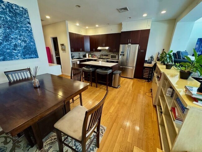 Foto del edificio - 232 E 53rd St