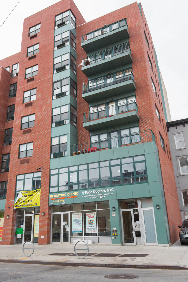 Primary Photo - 1078 Fulton St