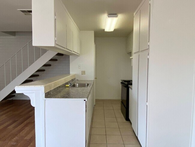 Foto del edificio - MOVE IN SPECIAL- Two Weeks Free At Move In...