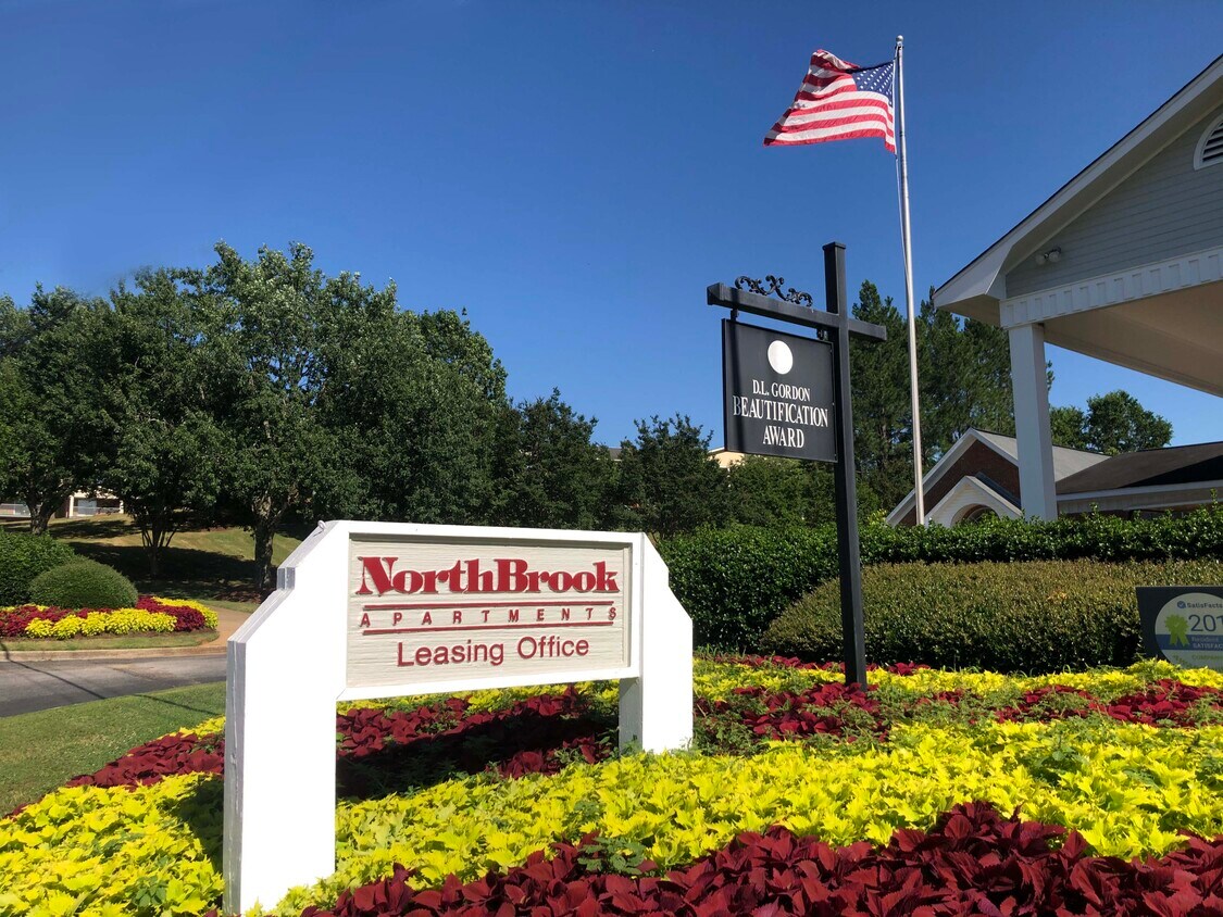 Northbrook Apartments 800 Energy Center Blvd Northport, AL