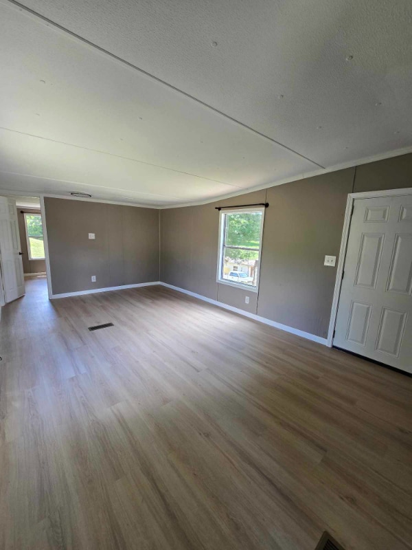 Building Photo - 48 Haney Park
