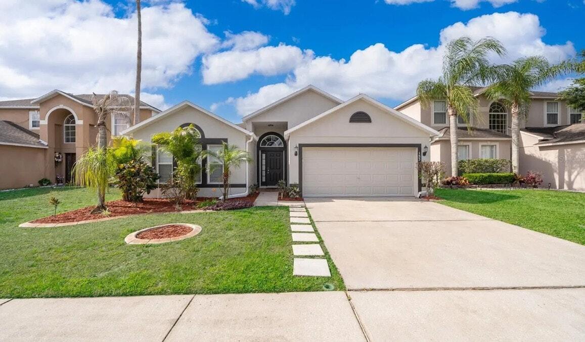 Foto principal - 153 Pine Isle Dr