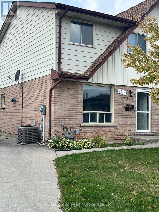Photo du bâtiment - 1114 Cree Ave