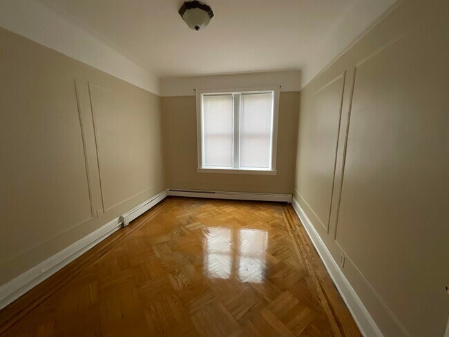 Foto del edificio - 256 Clendenny Ave
