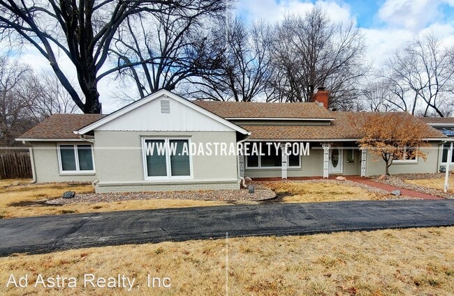 Building Photo - 3 br, 2 bath House - 6500-1 W 77th Ter