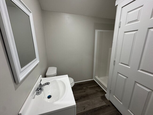 Foto del edificio - Tiny Home in Newark! Small dog allowed