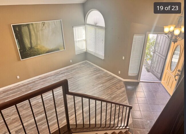 Foto del edificio - 3370 Braemar Ln