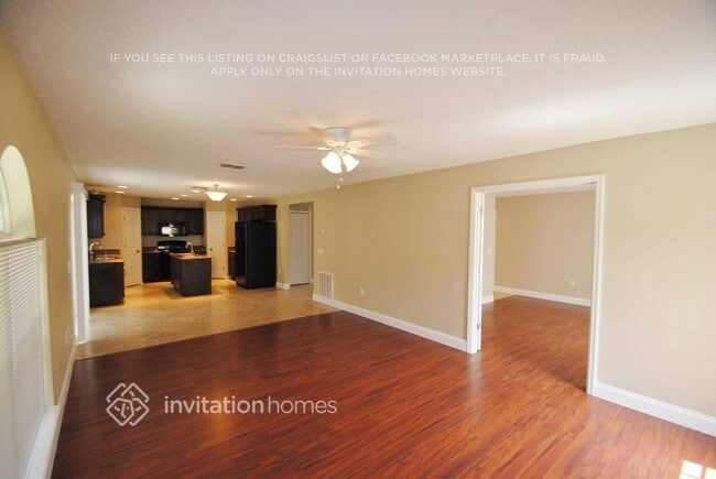 Building Photo - 1150 S Cooper Dr