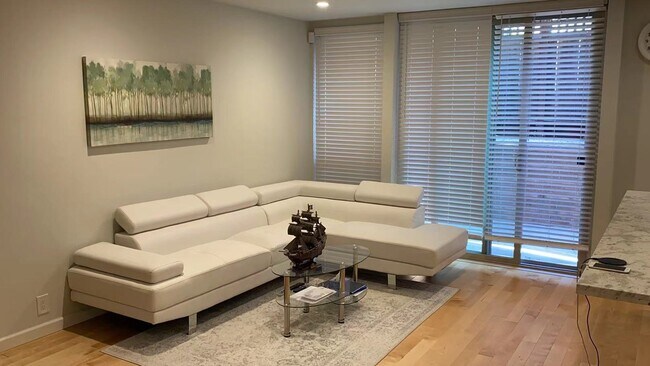 Foto del edificio - 1411 Spruce St