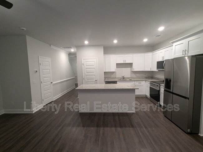 Building Photo - 494 Gov Treutlen Cir