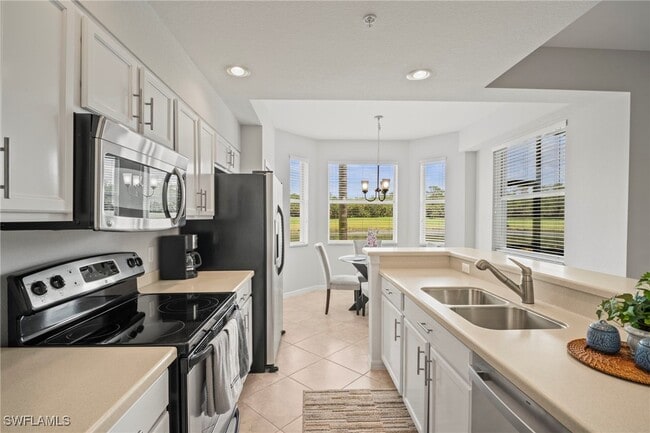 Foto del edificio - 10333 Heritage Bay Blvd