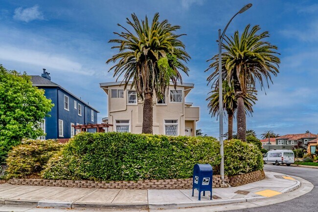 Foto del edificio - BALBOA TERRACE HOME FOR RENT - $8,000 /month