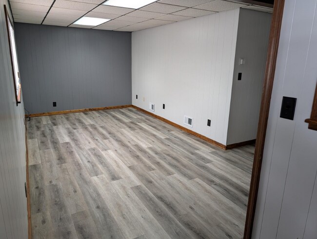 Foto del edificio - 209 W Oak St