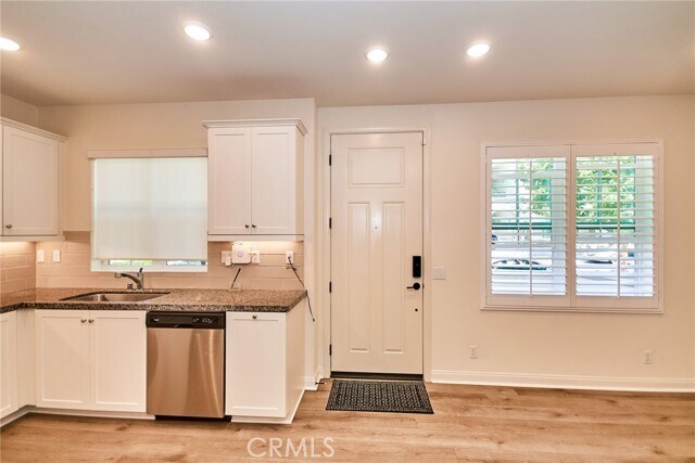 Foto del edificio - 12118 Starling Ln