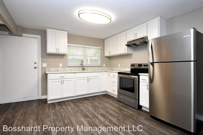 Building Photo - 1 br, 1 bath Apartment - N/A 609 NE 7TH AVE