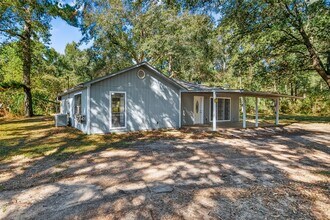 Building Photo - 663 County Rd 347 S