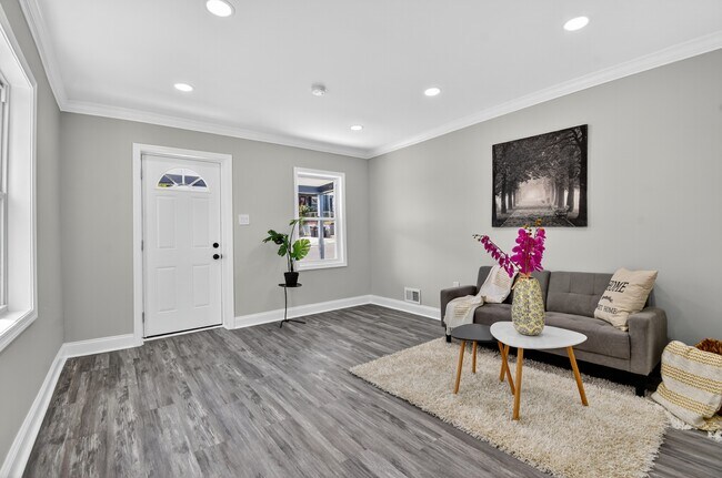 Foto del edificio - 4212 Byers St