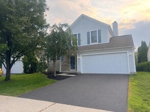 Building Photo - 8577 Clover Glade Dr