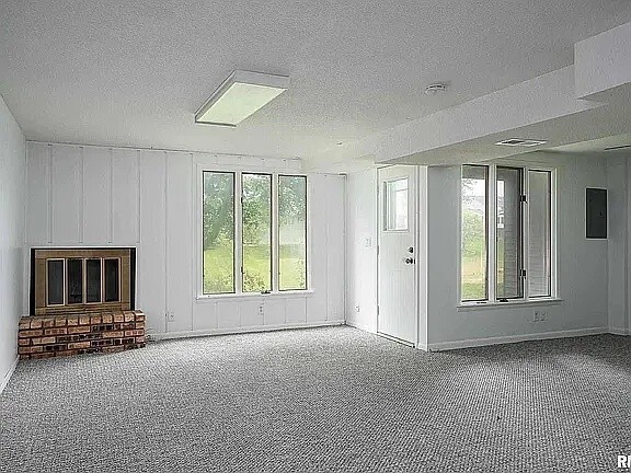 Building Photo - 3060 Parkwild Dr