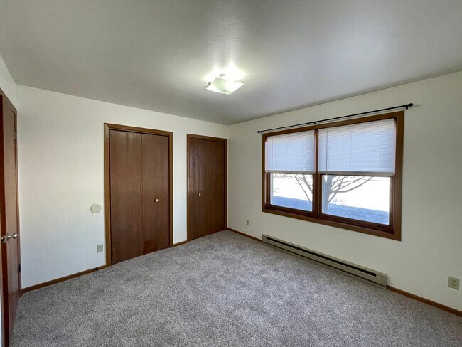 000-foto-vista-frontal-8461674 - 715 S Lincoln Dr