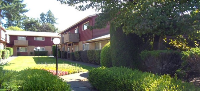 Building Photo - Townhouse Apartments