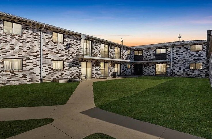 Foto principal - 715 Ridgeview Rd