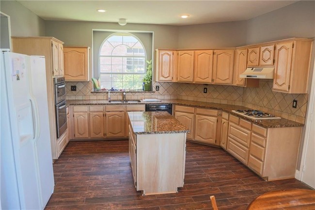 Building Photo - 7113 Amethyst Ln