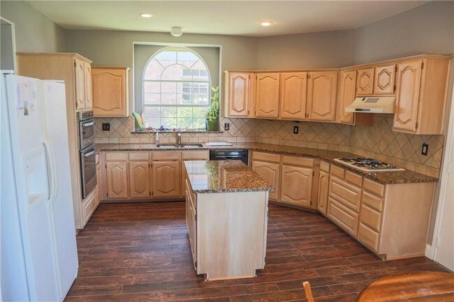 Foto del edificio - 7113 Amethyst Ln