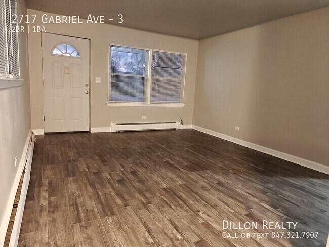 Foto del edificio - 2717 Gabriel Ave