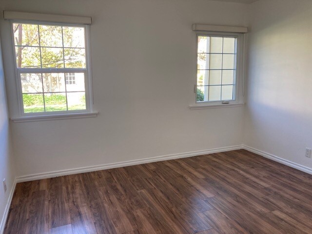 Foto del edificio - 515 E Maple St