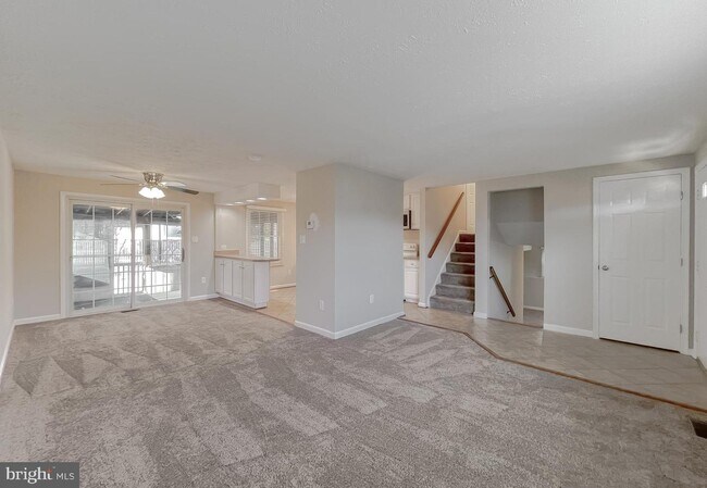 Building Photo - 806 Truro Ct