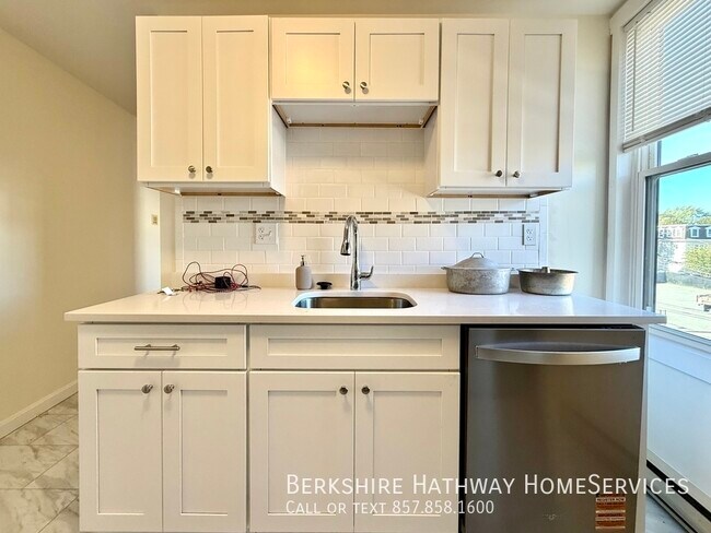 Foto del edificio - 35 Davis Sq