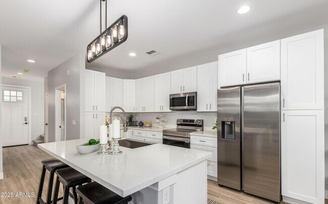 Foto del edificio - 2604 N 27th St