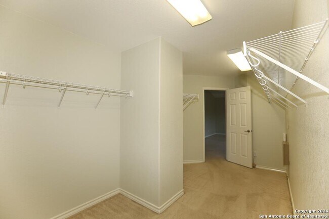 Foto del edificio - 910 Maltese Garden