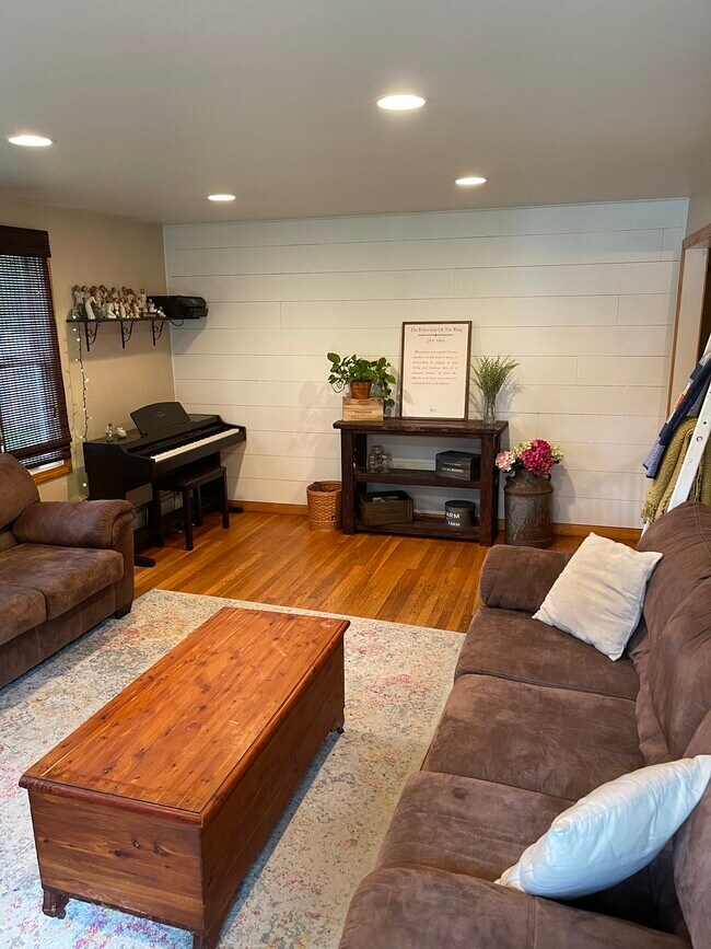 Foto del edificio - 14 Jo Ellen Dr