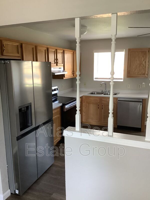 Foto del edificio - 14557 E 46th Ave