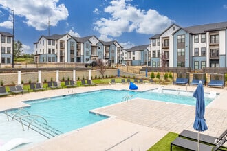Building Photo - Evolve at Deep River