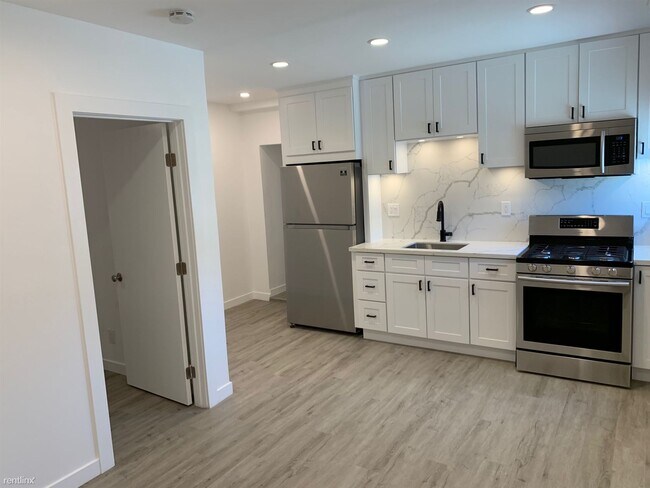 Building Photo - 1 br, 1 bath Apartment - 732 Ventura Place 10