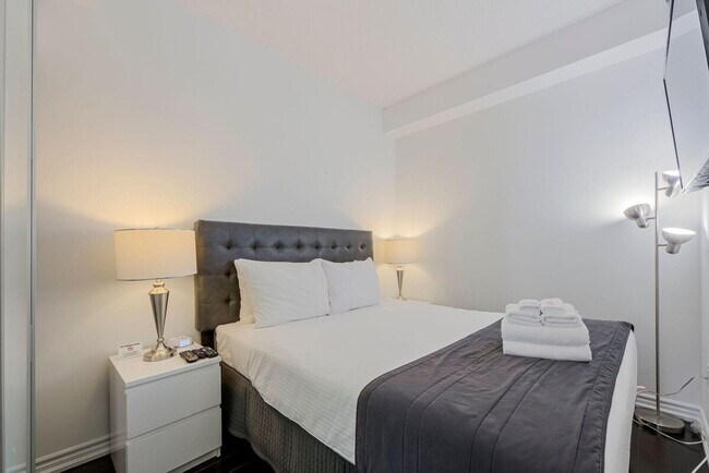 Photo du bâtiment - 386 Yonge St