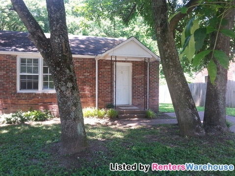Primary Photo - 540 Raleigh Dr