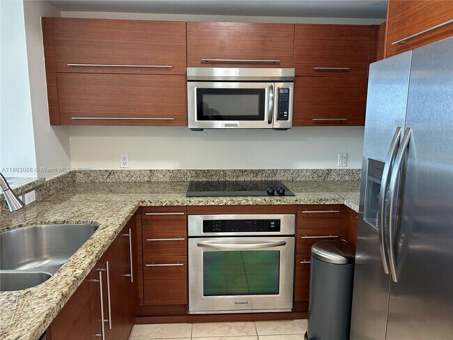 Foto del edificio - 2681 N Flamingo Rd