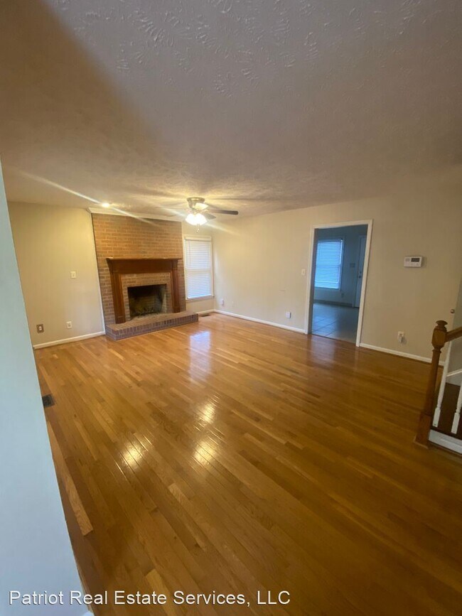 Foto del edificio - 3 br, 2 bath House - 6105 Garden Court