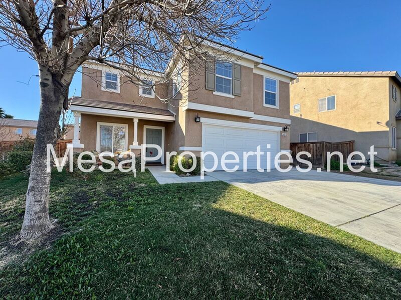 Foto principal - 14027 Zircon St