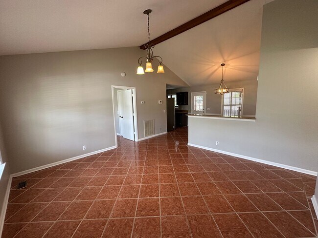Building Photo - Charming 3 Bed 2 Bath Home in Antioch