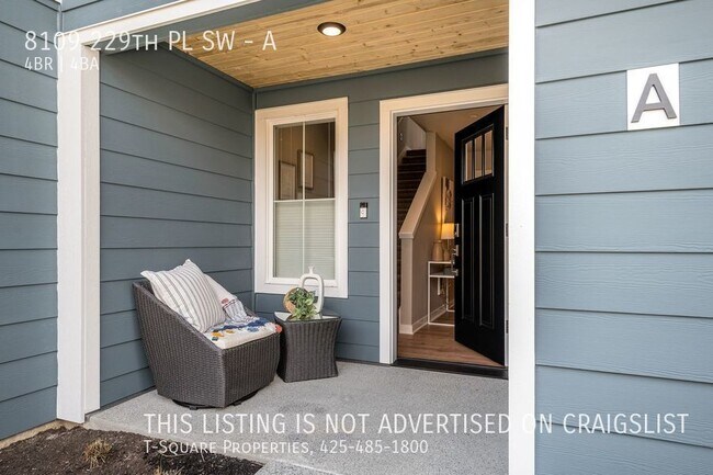 Building Photo - New Construction Townhome Ready for Move I...