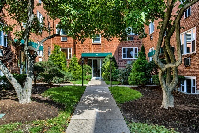 Foto del edificio - 59 Colborne Rd