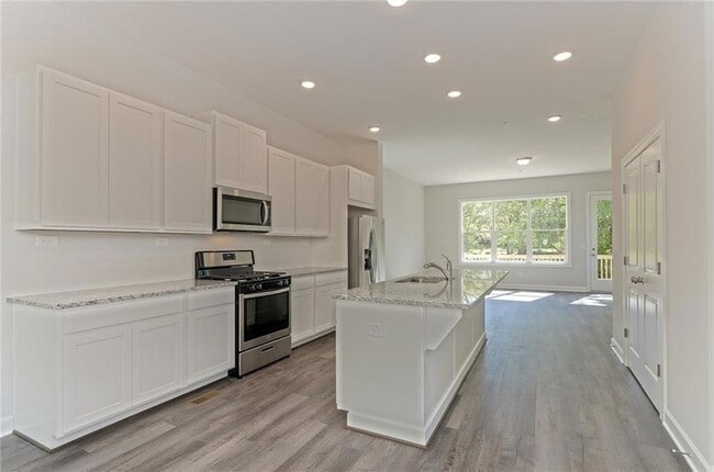 Foto del edificio - 2786 Woodland Terrace